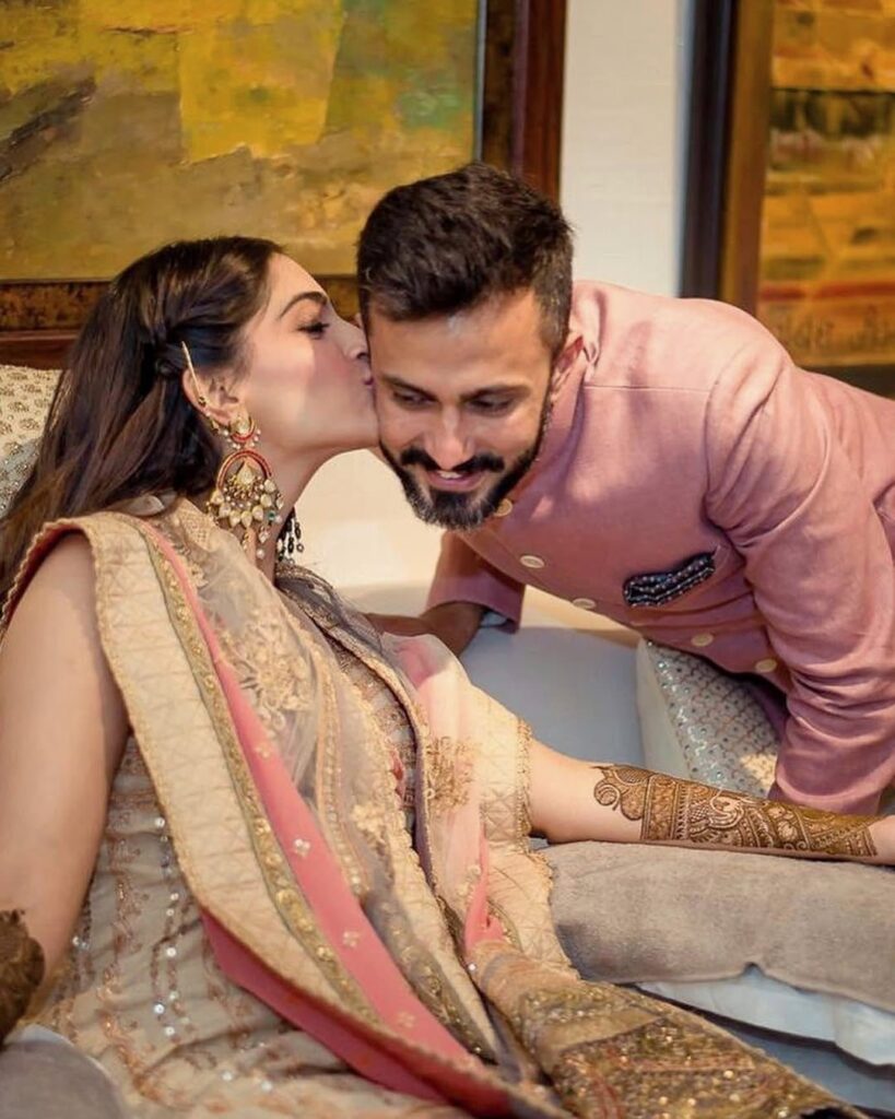 Sonam Kapoor pregnant