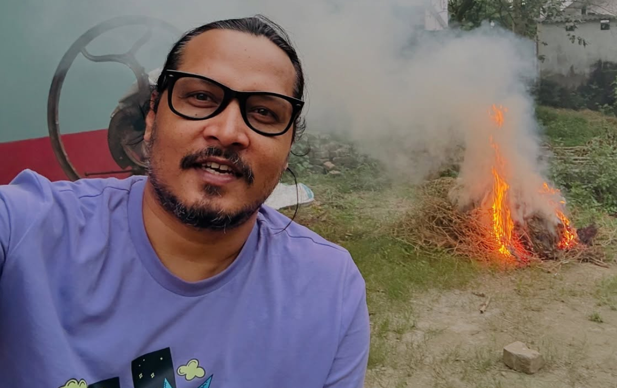 Journalist Ajeet Bharti arrested : Today Noida Police News