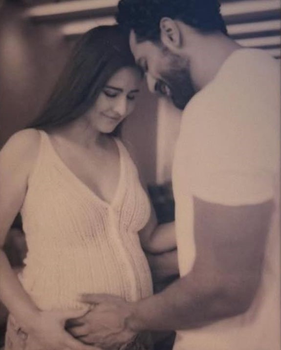 Katrina Kaif Baby News 2025 : Vicky Kaushal Baby