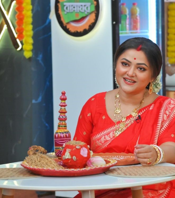 Zee Bangla Rannaghor Koneenica Banerjee